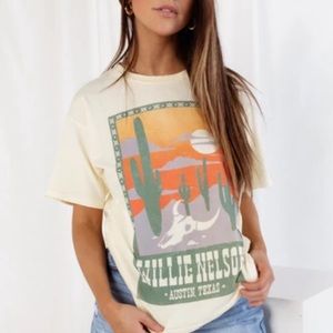 Daydreamer Willie Nelson Austin Texas Crewneck Graphic Weekend Tee